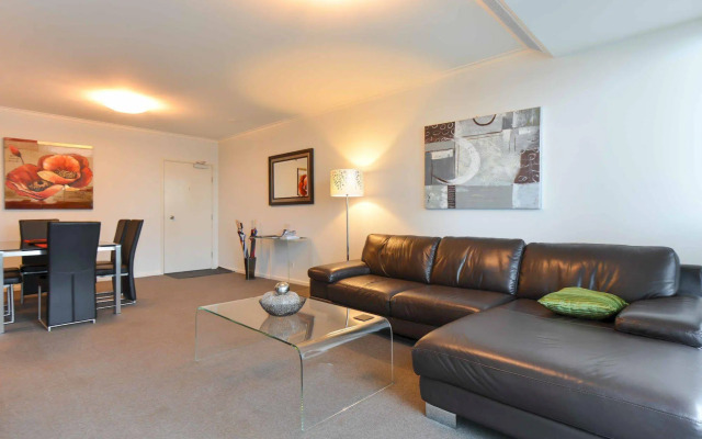 StayCentral - Cityview on City Rd