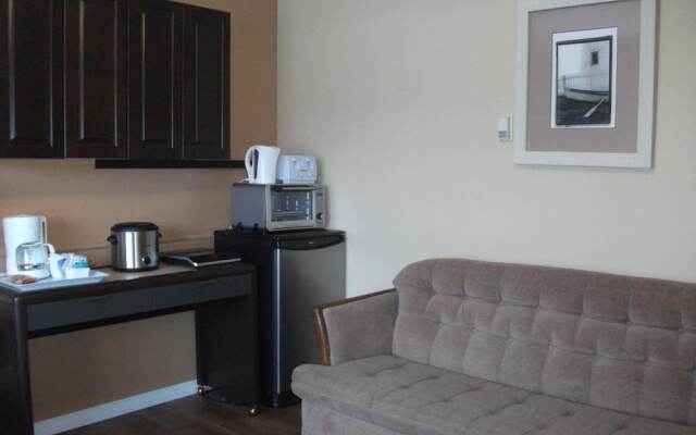 Silverwood Inn