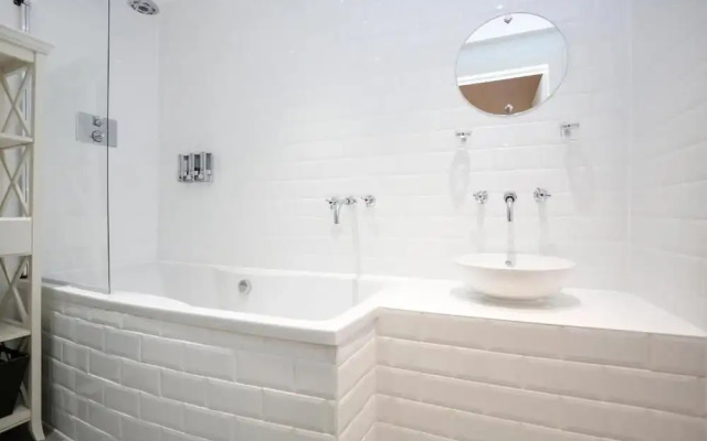Stunning flat near Edinburgh Castle