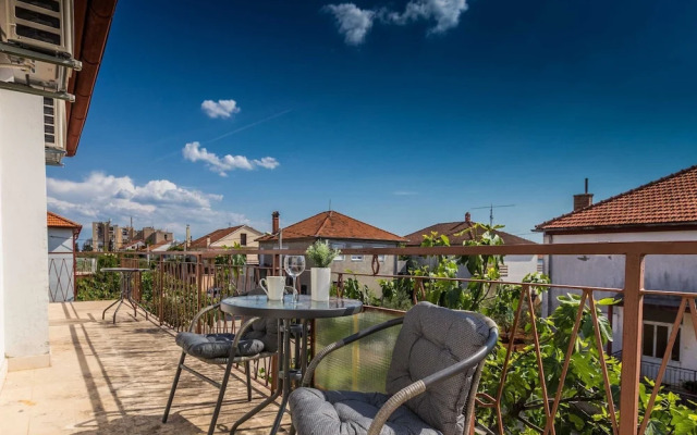 Spacious Zadar Apartments Near Beach