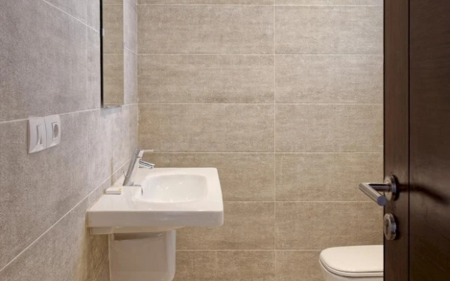 Vesta - Luxury Apt - 3br - Cfc IV