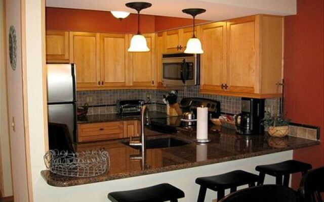 Highridge Condominiums