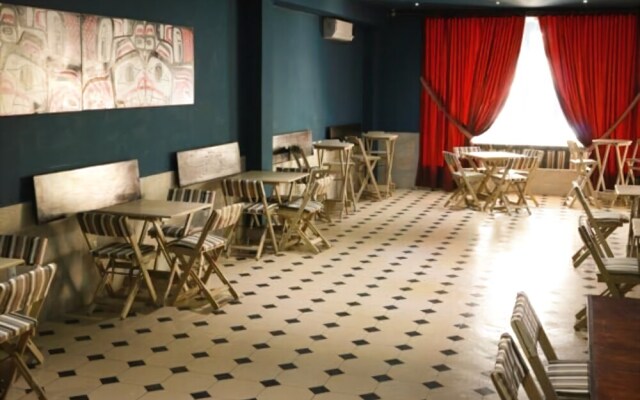 Chez Marianne