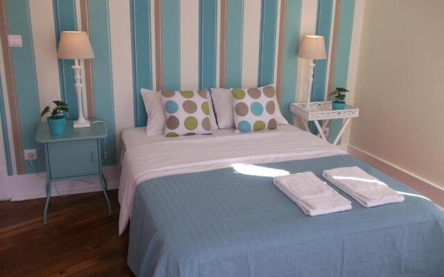 Angola Top Floor 6 Bedrooms