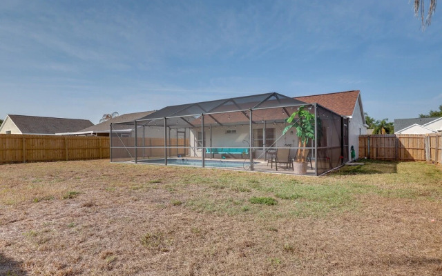Apollo Beach Vacation Rental w/ Private Pool!