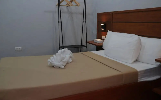 Cerca Hotel
