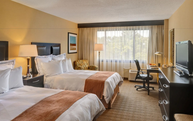 Radisson Hotel Freehold