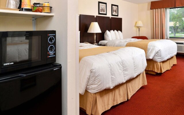 Executive Inn & Suites