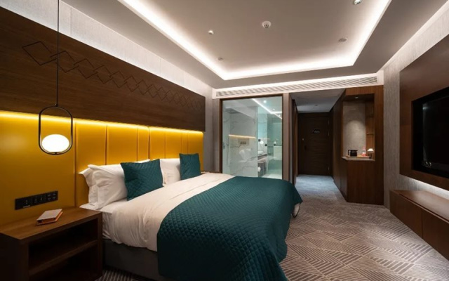 Weide Hotel(Nantong Harmony City)