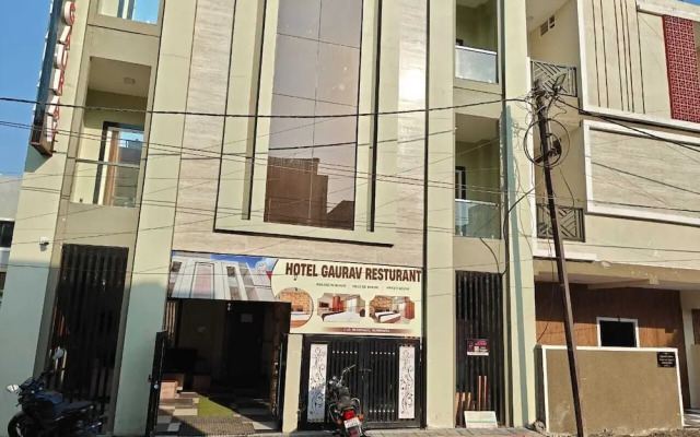 Gaurav Hotel And Restaurant