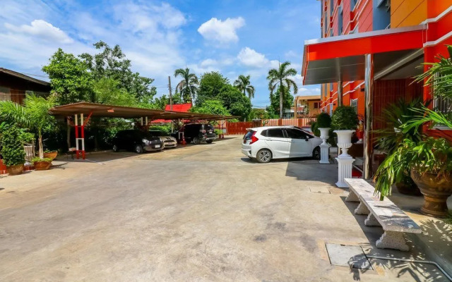 Nida Rooms Ladprao Wang Tong Lang Green