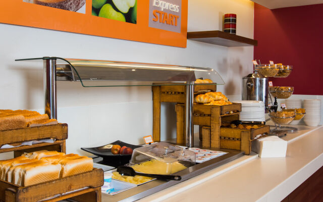 Holiday Inn Express Derby Pride Park by IHG
