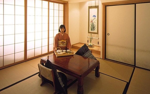 Shizuka Ryokan Japanese Guesthouse