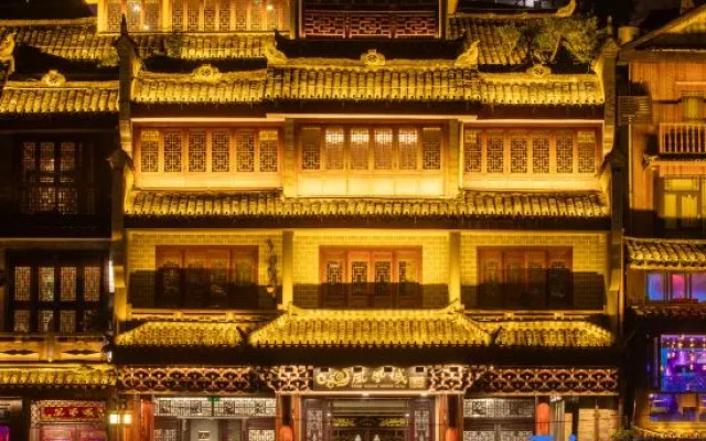 Phoenix City Boutique Hotel