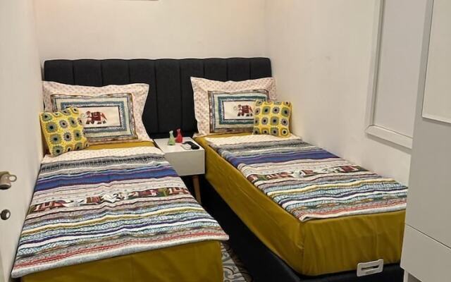 Bi Hayal Ada Evi