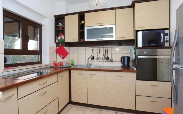 Apartments by the sea Slatine, Ciovo - 9453