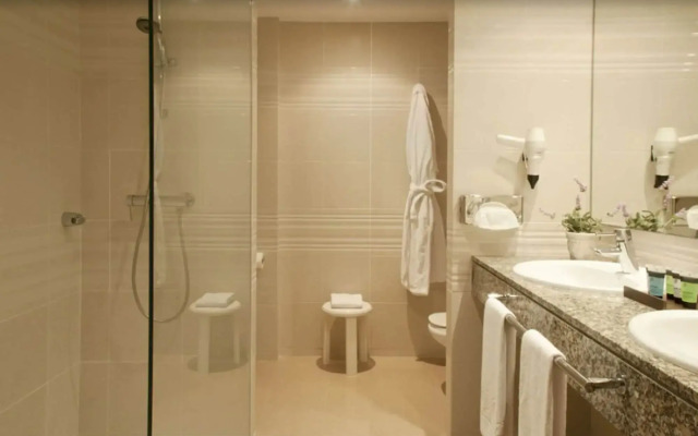 La Costa Golf & Beach Resort