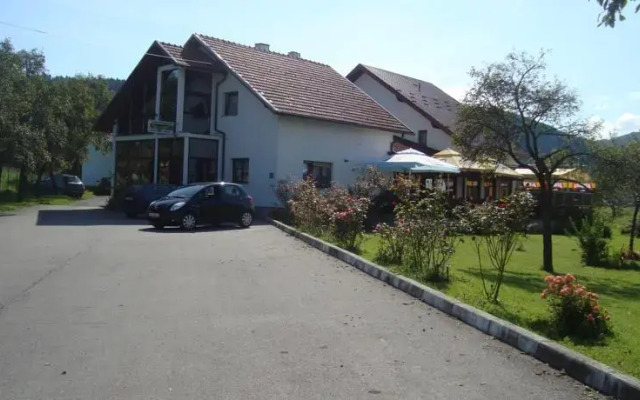 B&B Marica Bakarić