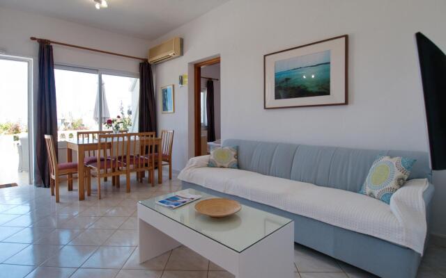 Rouladina Apt 2 in Stalos