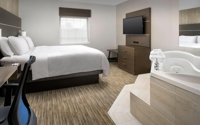 Holiday Inn Express & Suites Annapolis by IHG