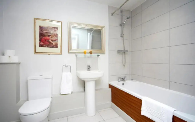Lazaat Hotel