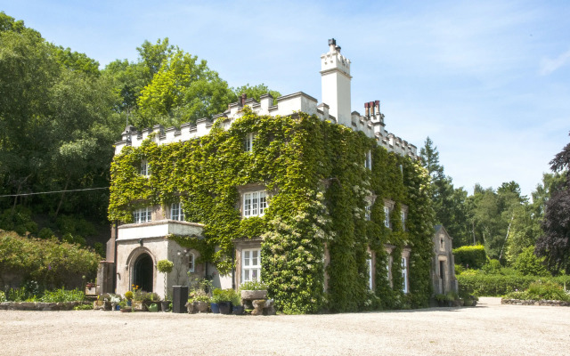 Yarner House