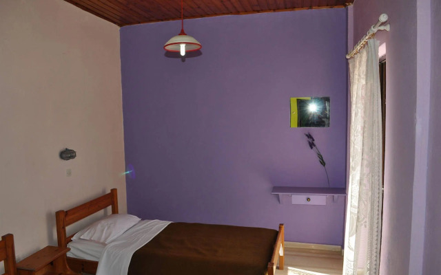 Comfy Hostel Studios
