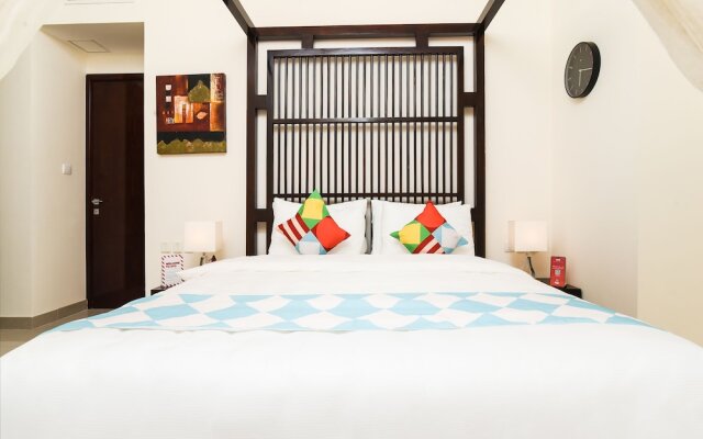 OYO 243 Home Marina Suites 1BR