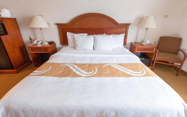 Quality Inn & Suites University