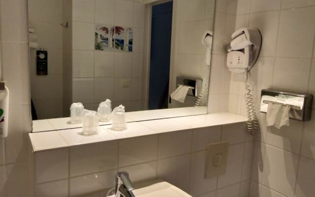 Hotel ibis Styles Aix en Provence Mas des Oliviers