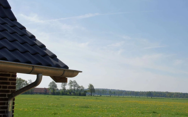 Romantic Cottage With a sun Shower