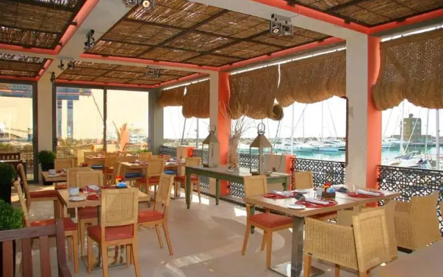 Maritimo De Sotogrande Club Hotel