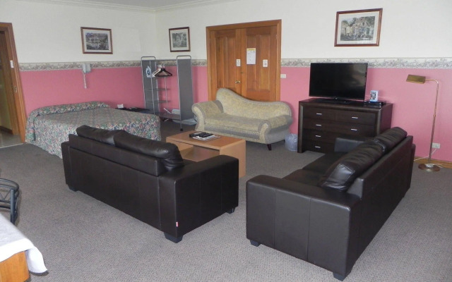 St Georges Motor Inn