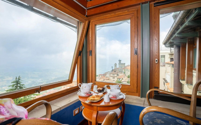 Hotel Cesare