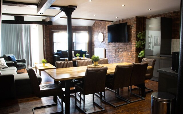 UStay 27 Stanley Street Party Apartments