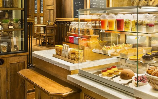 Отель Hilton Paris Opera