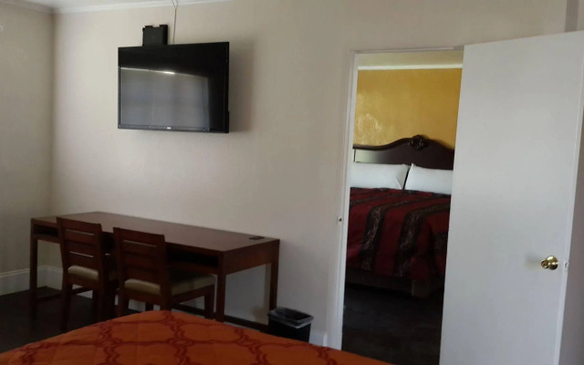 American Regency Inn