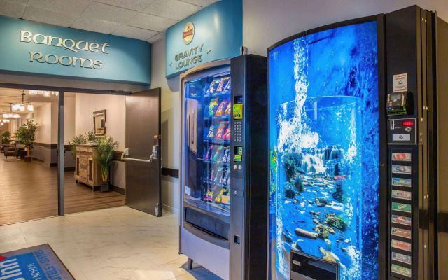 Days Inn & Conference Centre by Wyndham Camrose Norsemen