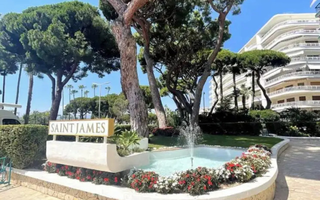 Modern Apartment - 3br- 6P - Palm Beah