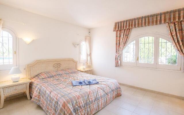 La Perla - Four Bedroom