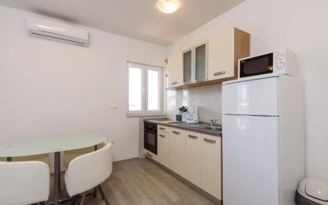 Apartments Robi
