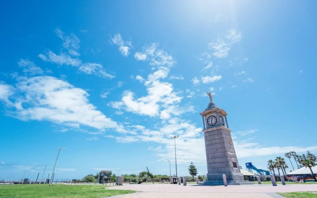 The Cove @ New Port-Pool - Spa - Sauna - Gym & More