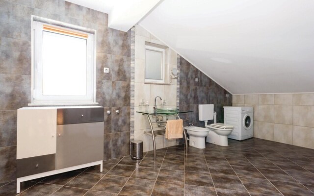 Amazing Home in Bregi With Sauna, Wifi and 4 Bedrooms