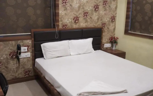 Hotel Rayna Inn by OYO Rooms