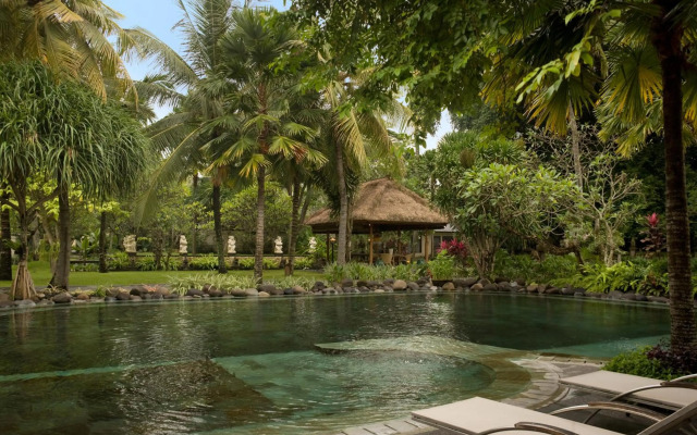 Segara Village Hotel