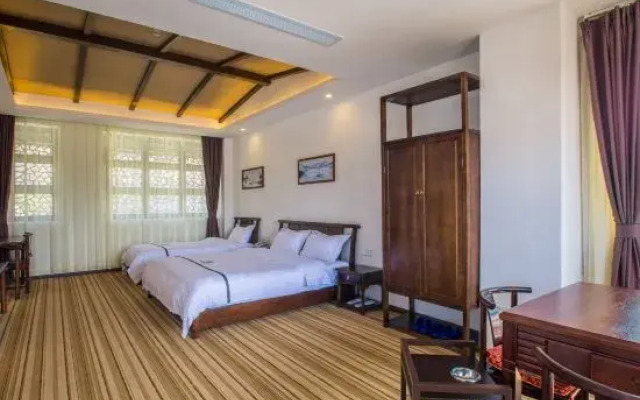 Yijiang Hotel