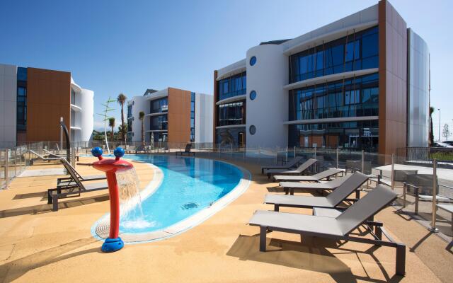 SoBlue Hotel