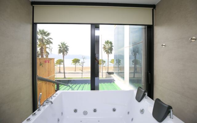Charm Hotel