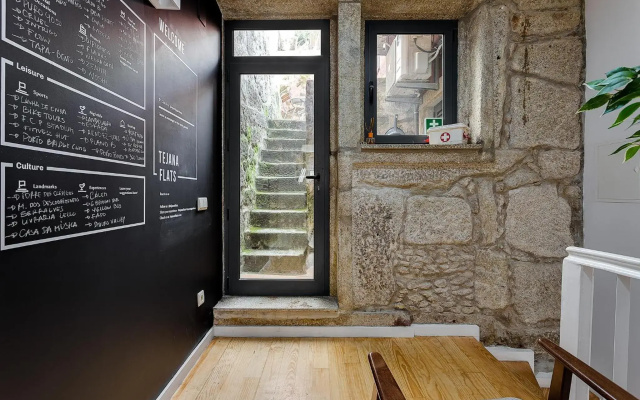 Oporto Gardens - Historical House