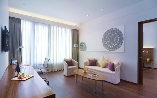 Vivanta Chennai IT Expressway